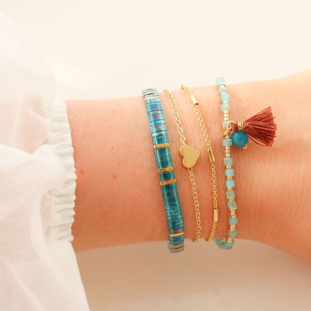 multicolor bracelets for her / bracelets multi-couleur pour femme 