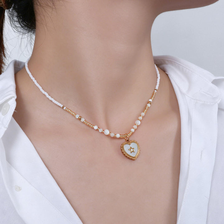 Nura - Stone Necklace