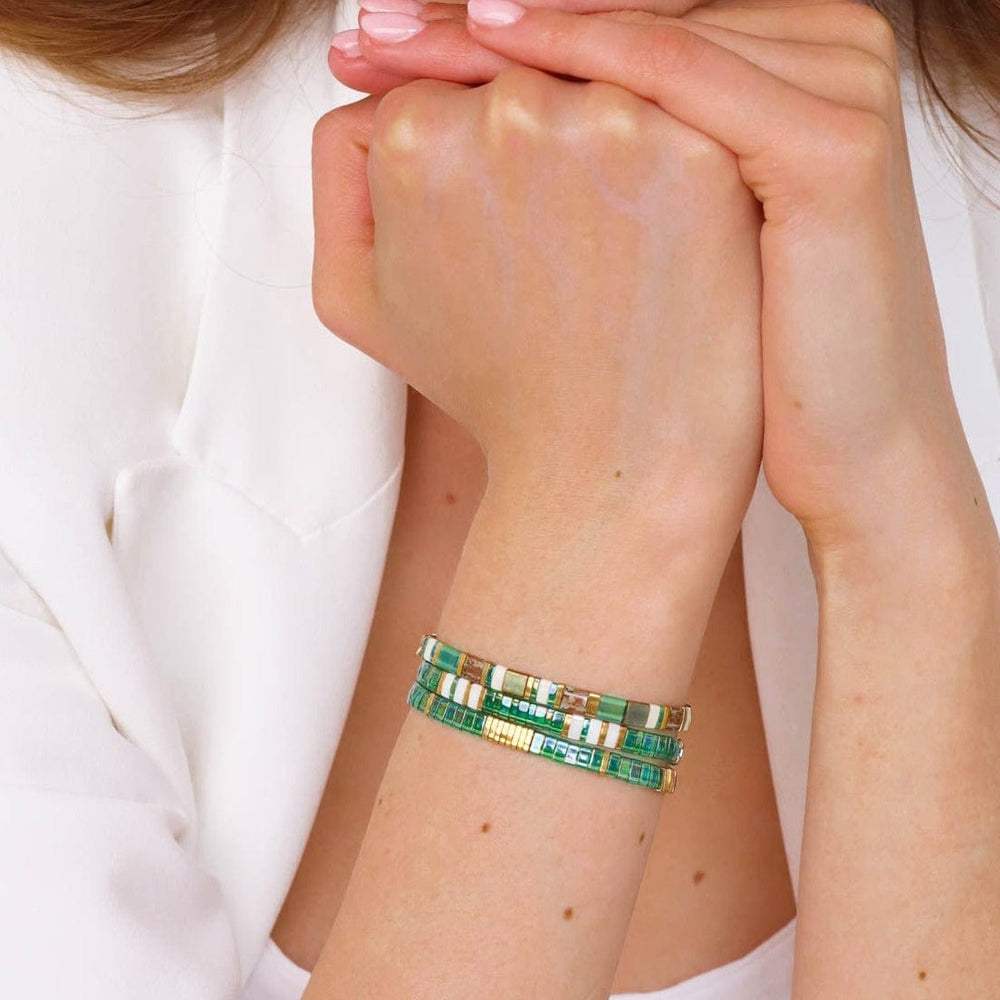 bracelets vert perles plates japonaises