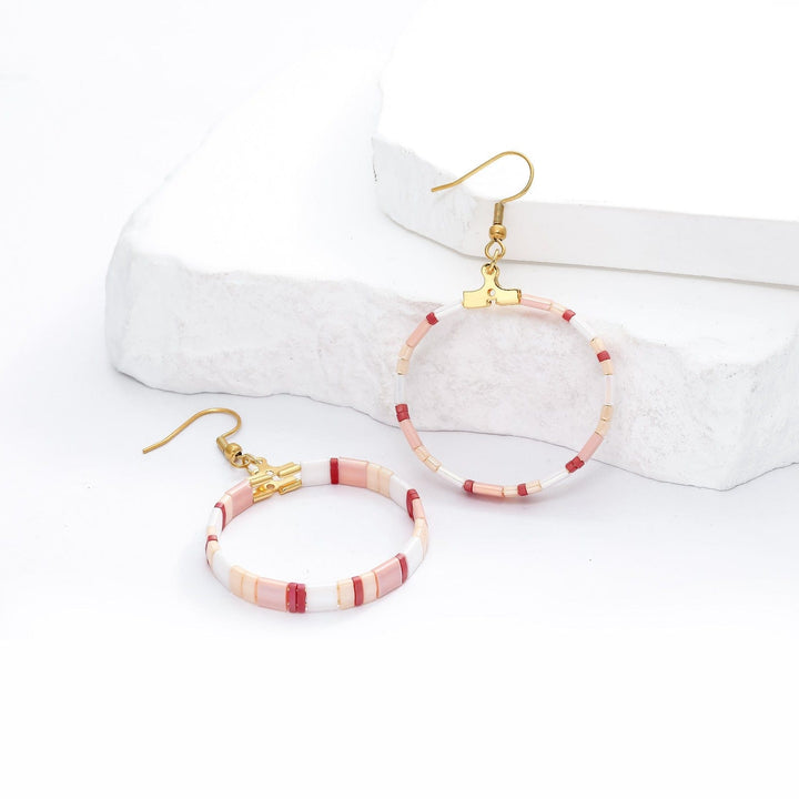 Fleur earrings - close-up of Japanese Miyuki beads handcrafted in Paris