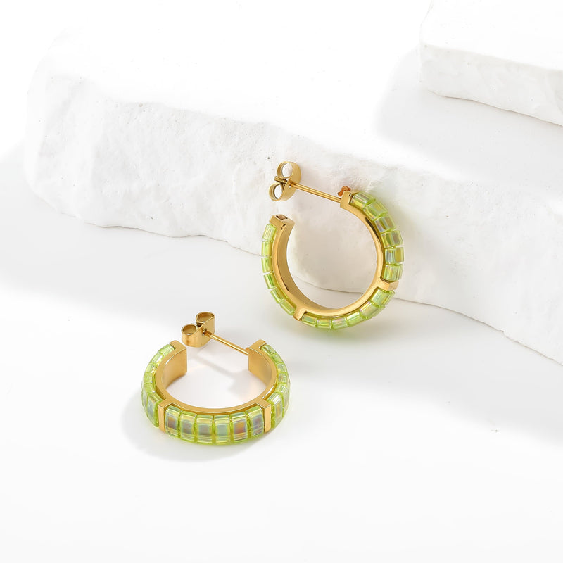 Nathalie earrings - close-up of Japanese Miyuki beads handcrafted in Paris